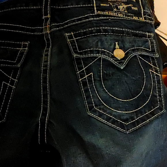 Jeans - Picture 1 of 1